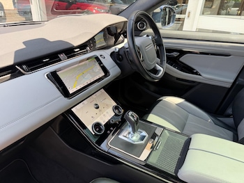 Used Land Rover Range Rover Evoque 2019 for sale - 79062722: Photo