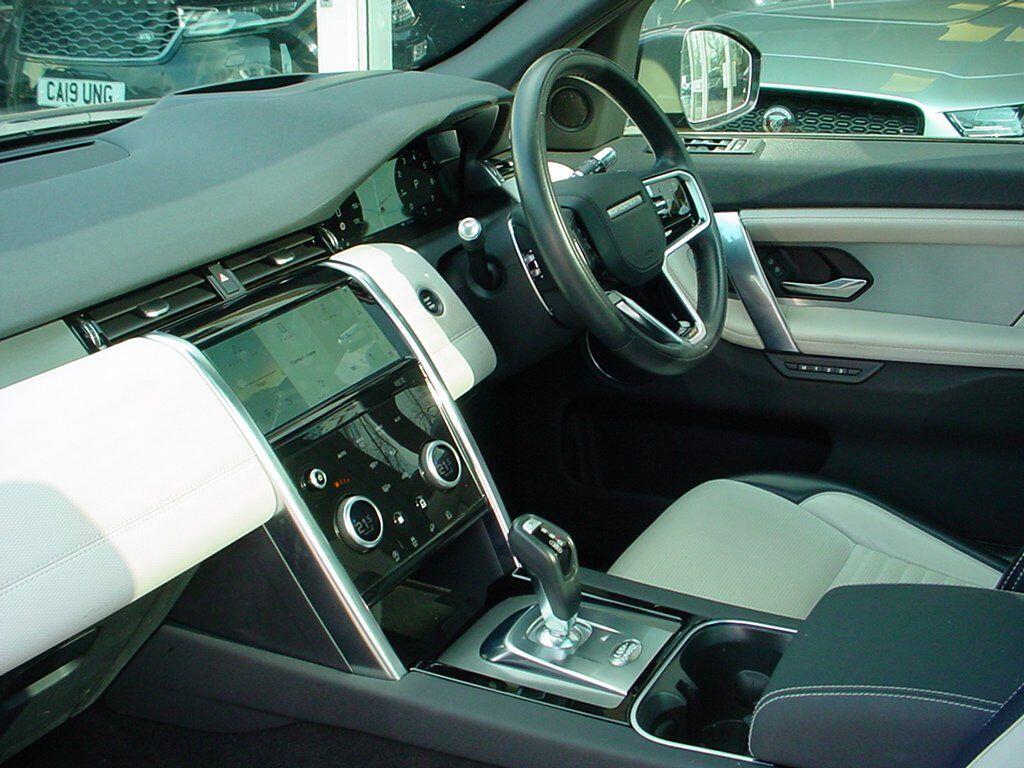 Used Land Rover Discovery Sport 2021 for sale - 77769610: Photo 3