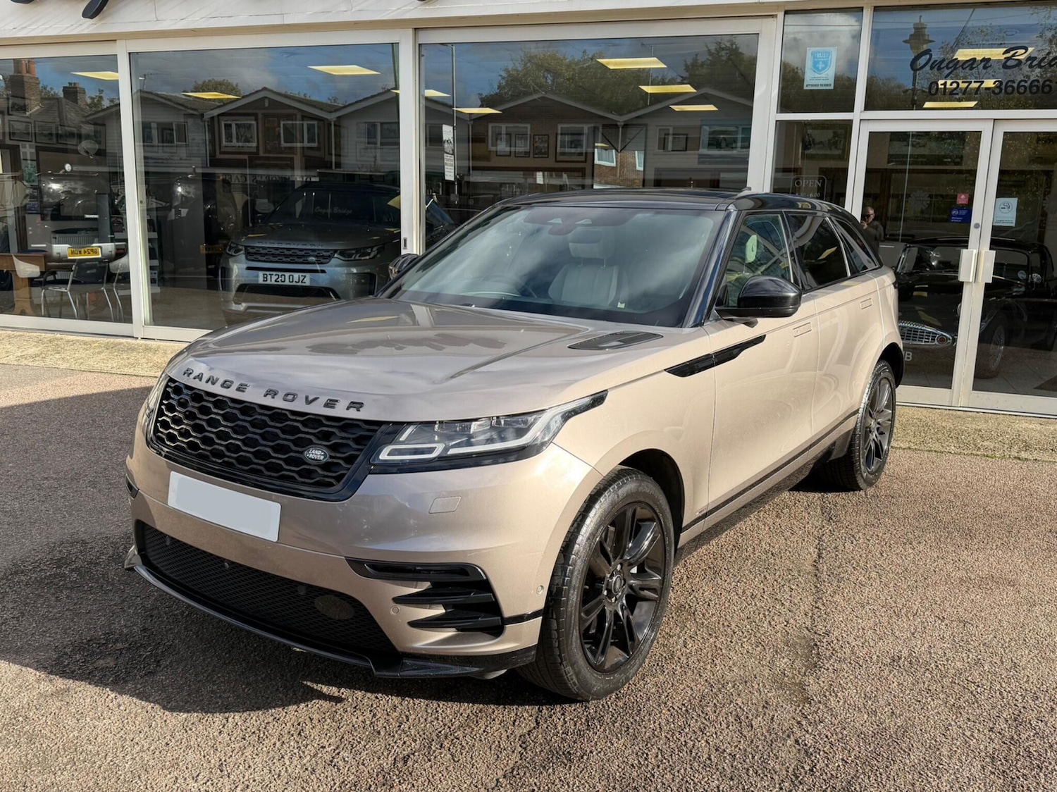 Used Land Rover Range Rover Velar 2021 for sale - 76370906: Photo 11