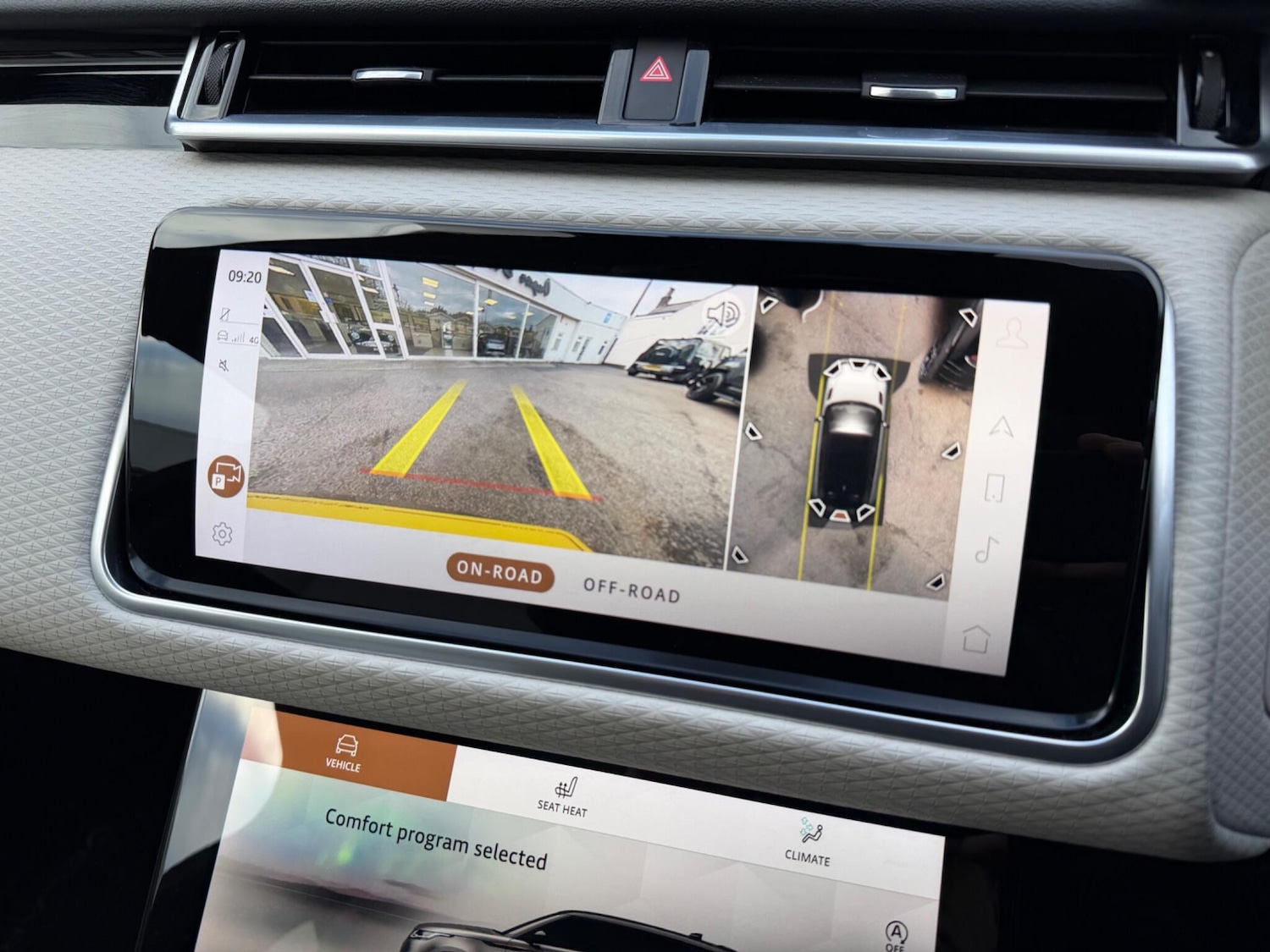 Used Land Rover Range Rover Velar 2021 for sale - 76370906: Photo 18