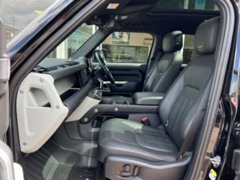Used Land Rover Defender 110 2020 for sale - 74750782: Photo