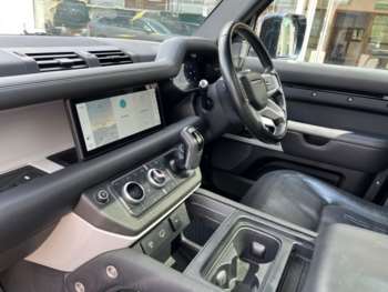 Used Land Rover Defender 110 2020 for sale - 74750782: Photo