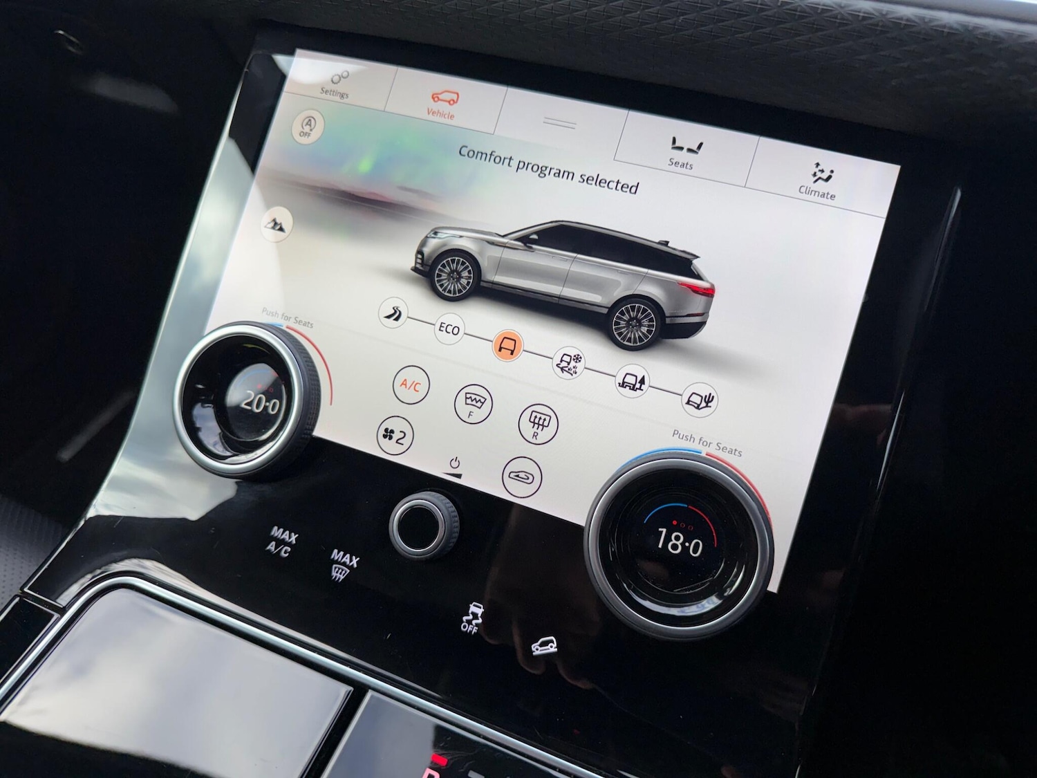 Used Land Rover Range Rover Velar 2019 for sale - 77109106: Photo 11