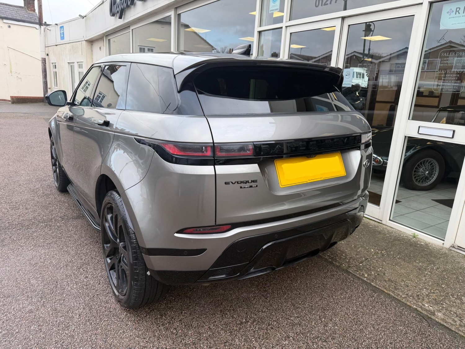 Used Land Rover Range Rover Evoque 2019 for sale - 77267284: Photo 9