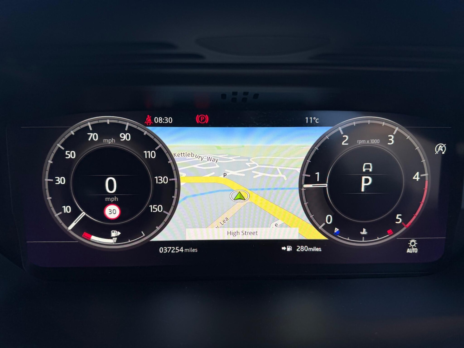 Used Land Rover Discovery Sport 2019 for sale - 76620290: Photo 12