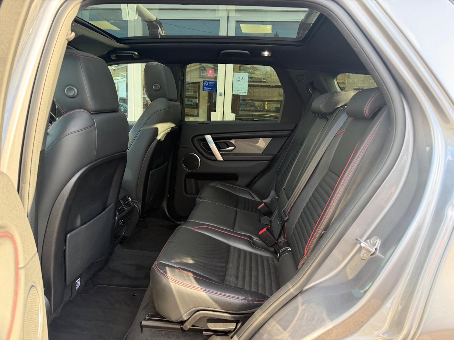 Used Land Rover Discovery Sport 2019 for sale - 76620290: Photo 5