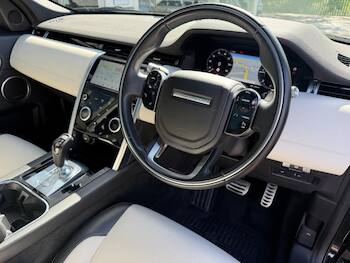 Used Land Rover Discovery Sport 2019 for sale - 79887421: Photo