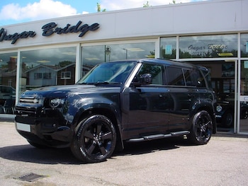 Used Land Rover Defender 110 2023 for sale - 78854430: Photo