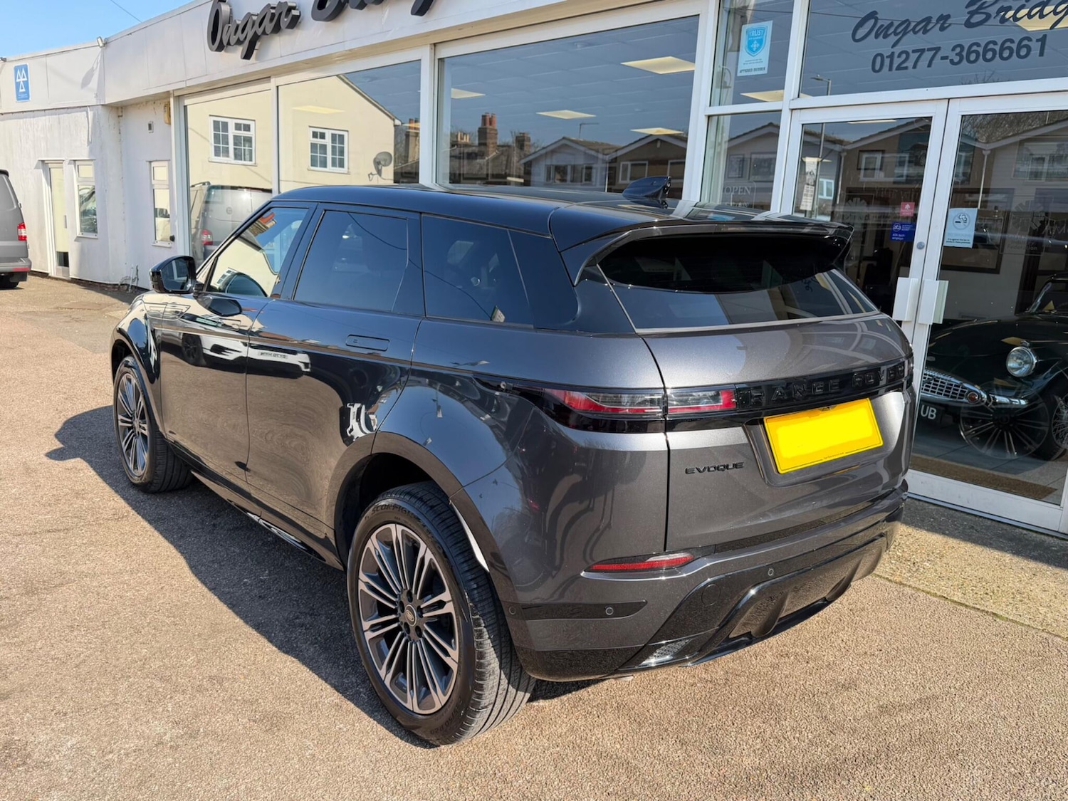 Used Land Rover Range Rover Evoque 2025 for sale - 77982406: Photo 9