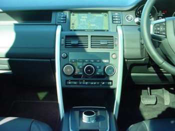 Used Land Rover Discovery Sport 2019 for sale - 74751077: Photo