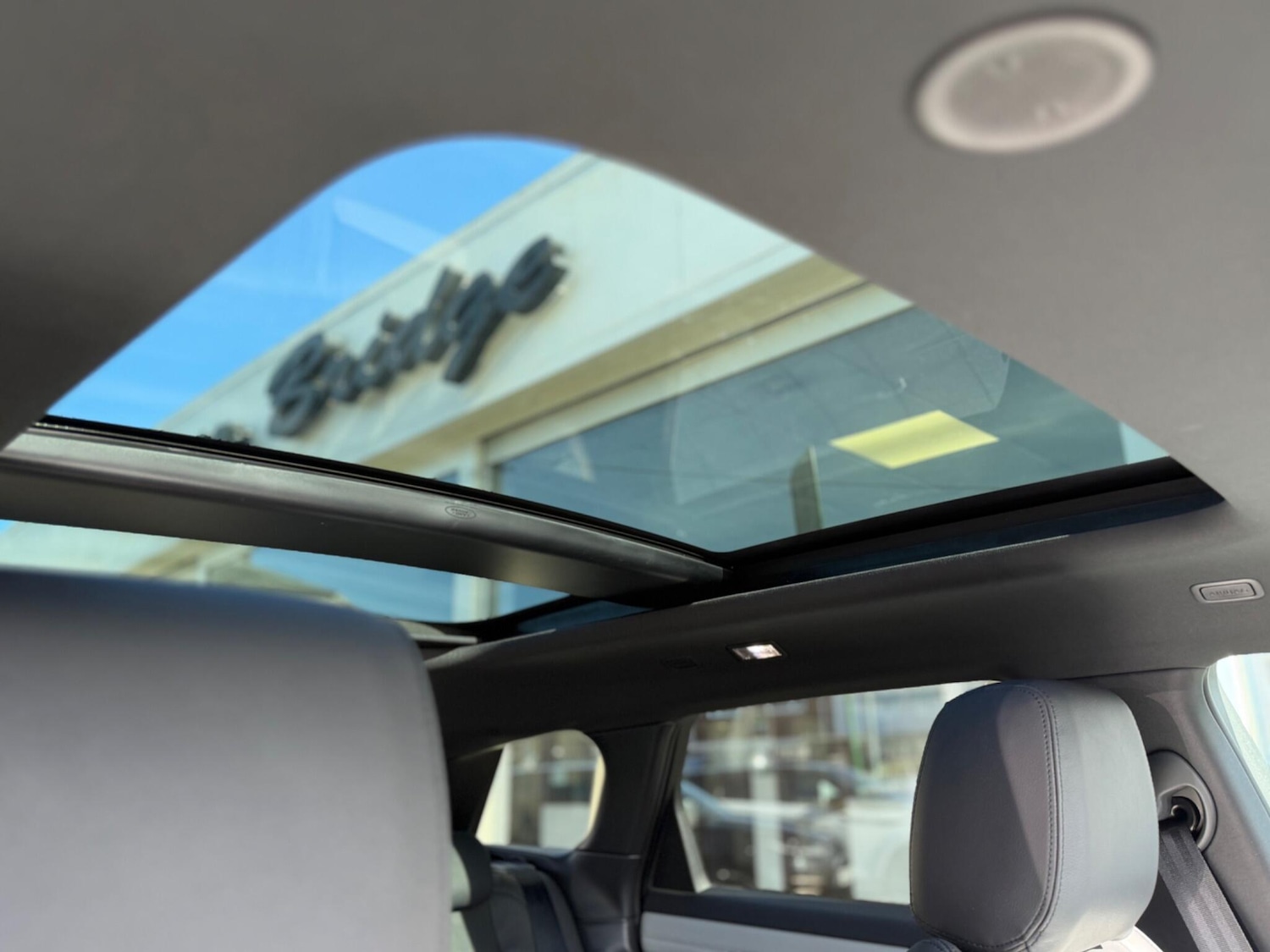 Used Land Rover Range Rover Evoque 2022 for sale - 77279312: Photo 11