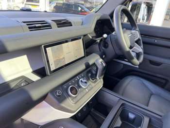 Used Land Rover Defender 110 2024 for sale - 74545487: Photo
