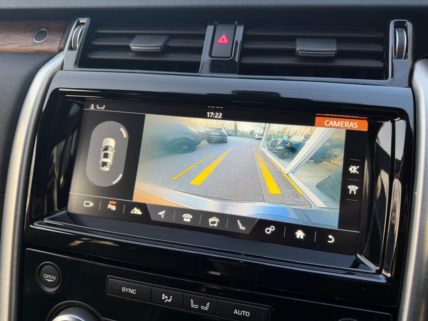 Used Land Rover Discovery for sale - 77768579: Photo 12