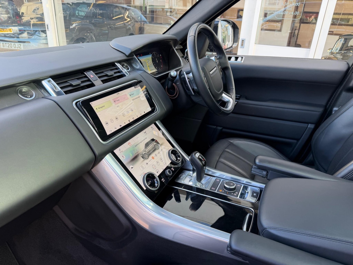 Used Land Rover Range Rover Sport 2021 for sale - 76995692: Photo 3