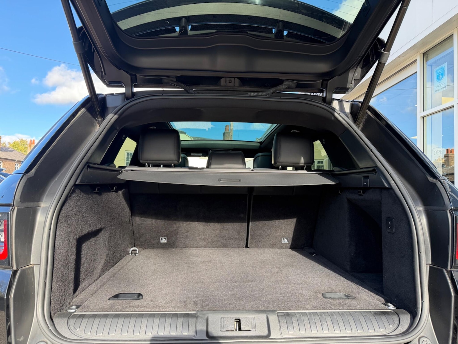 Used Land Rover Range Rover Sport 2021 for sale - 76995692: Photo 8