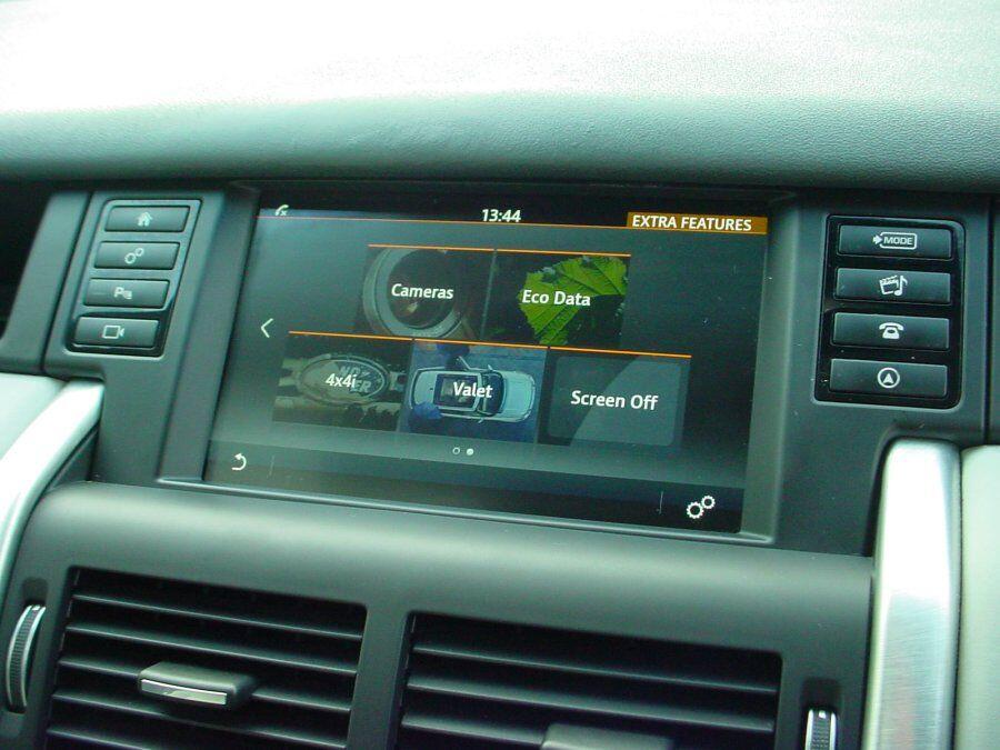 Used Land Rover Discovery Sport 2015 for sale - 78147912: Photo 15