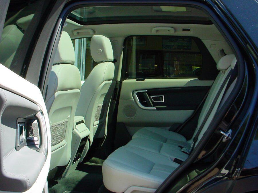 Used Land Rover Discovery Sport 2015 for sale - 78147912: Photo 5