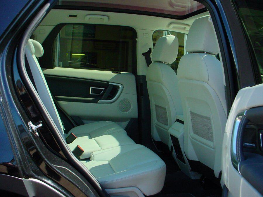 Used Land Rover Discovery Sport 2015 for sale - 78147912: Photo 6