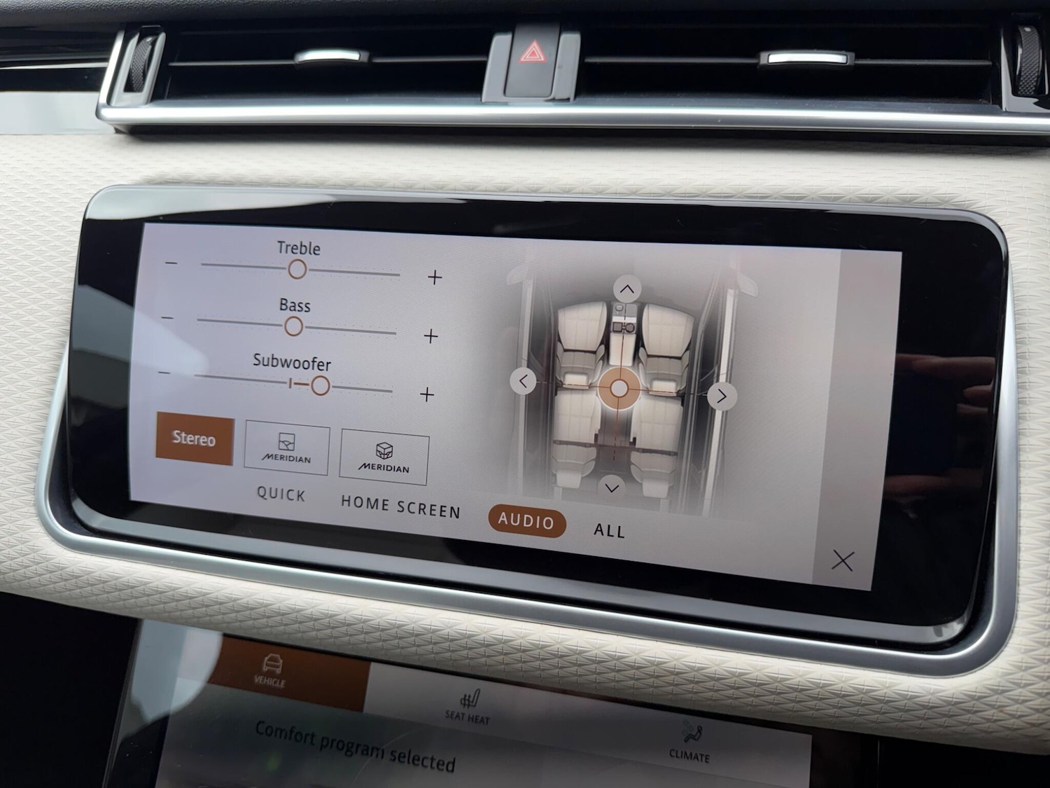 Used Land Rover Range Rover Velar 2023 for sale - 78148332: Photo 15