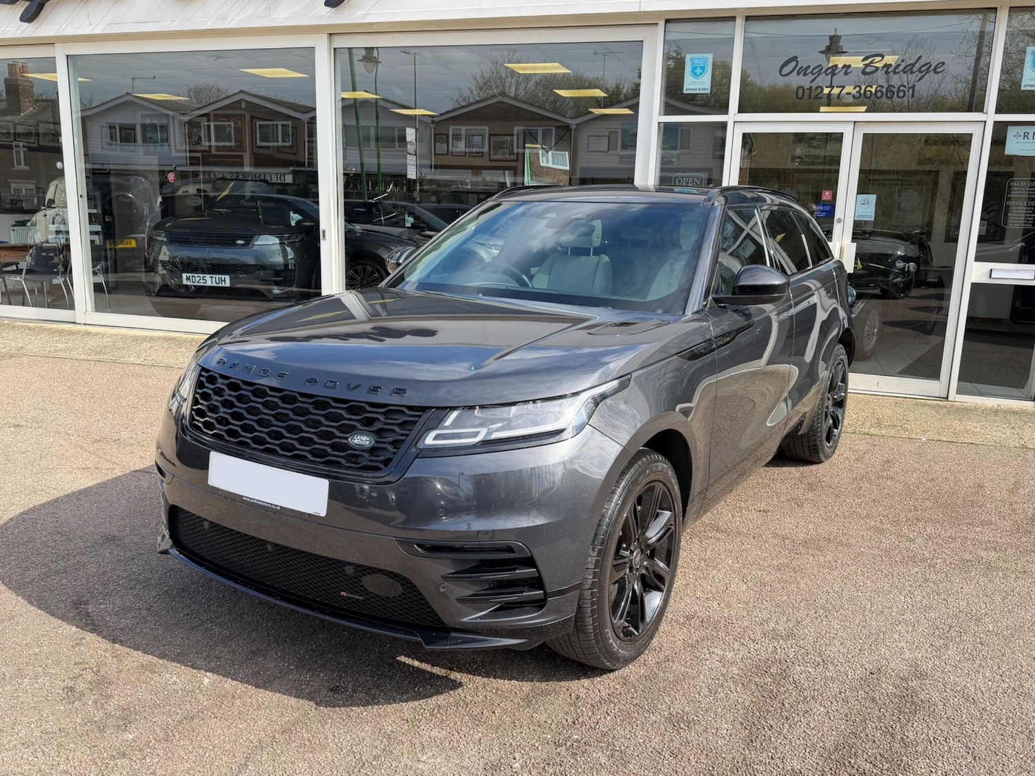 Used Land Rover Range Rover Velar 2023 for sale - 78148332: Photo 9
