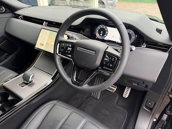 Used Land Rover Range Rover Evoque 2024 for sale - 76527628: Photo