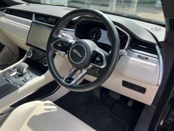 Used Jaguar F-Pace 2021 for sale - 75059934: Photo