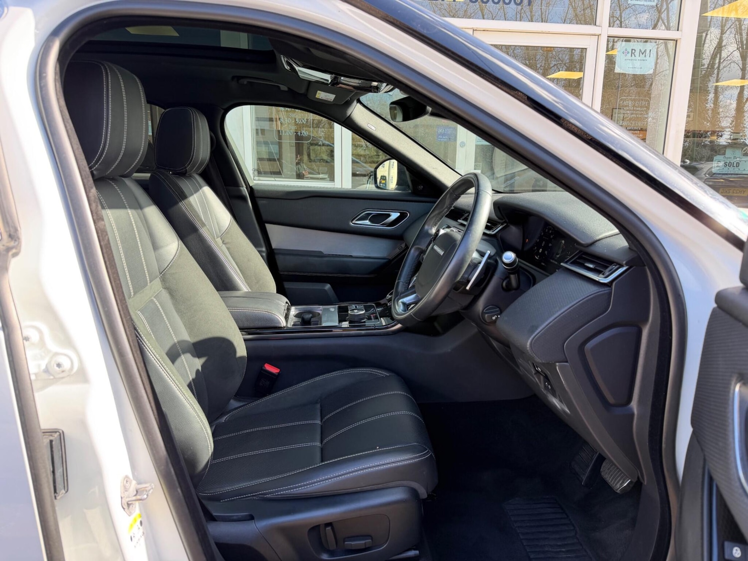 Used Land Rover Range Rover Velar 2020 for sale - 77982292: Photo 5