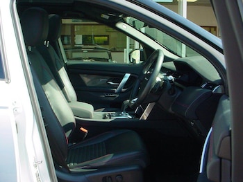 Used Land Rover Discovery Sport 2020 for sale - 78470975: Photo