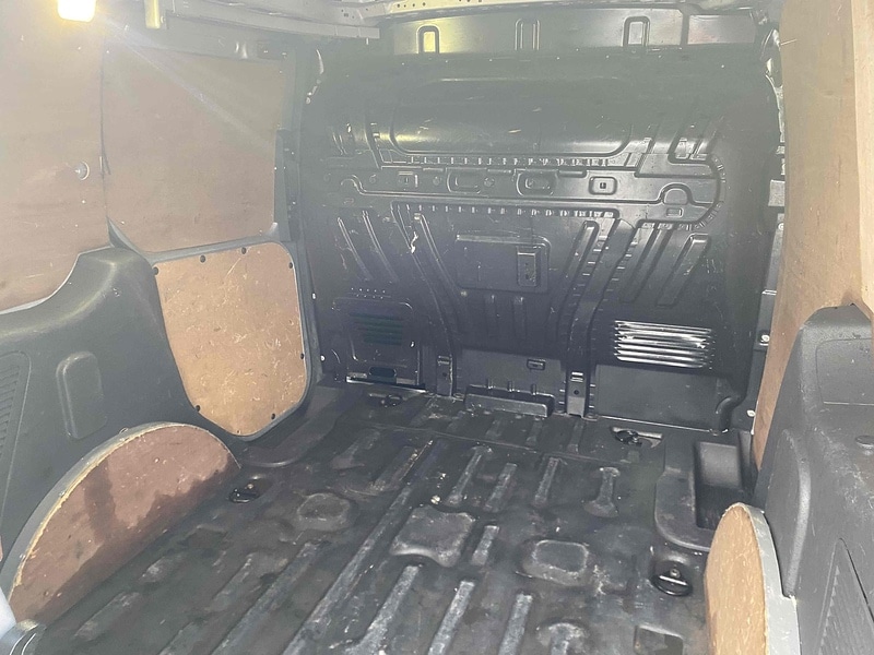 Used Ford Transit Connect 2017 for sale - 76725199: Photo 10