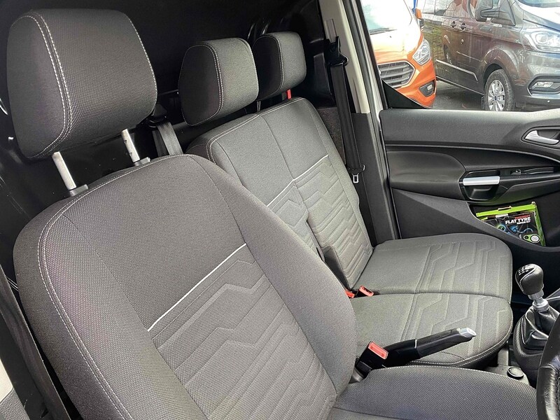 Used Ford Transit Connect 2017 for sale - 76725199: Photo 15