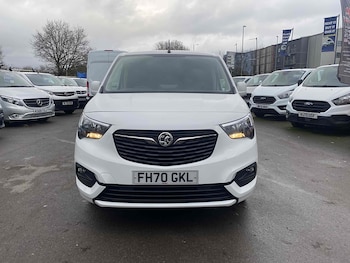 Used Vauxhall Combo 2020 for sale - 76919770: Photo