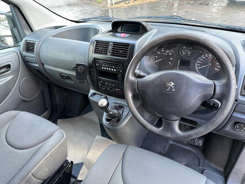 Used Peugeot Expert 2014 for sale - 76288023: Photo 46