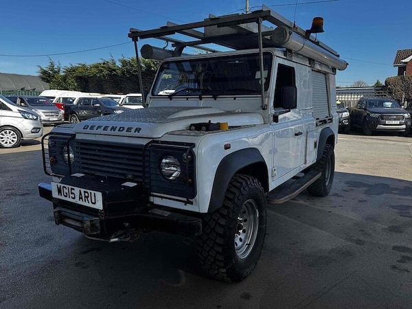 Used Land Rover Defender 110 2015 for sale - 75123102: Photo 13