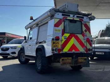 Used Land Rover Defender 110 2015 for sale - 75123102: Photo