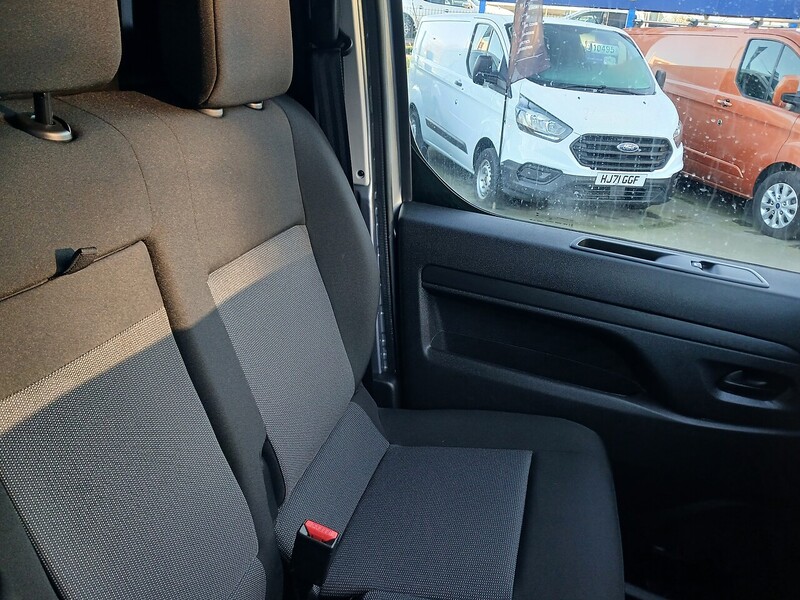 Used Toyota ProAce 2023 for sale - 77103283: Photo 15