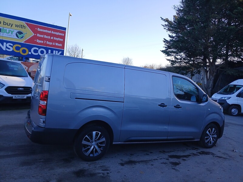 Used Toyota ProAce 2023 for sale - 77103283: Photo 8