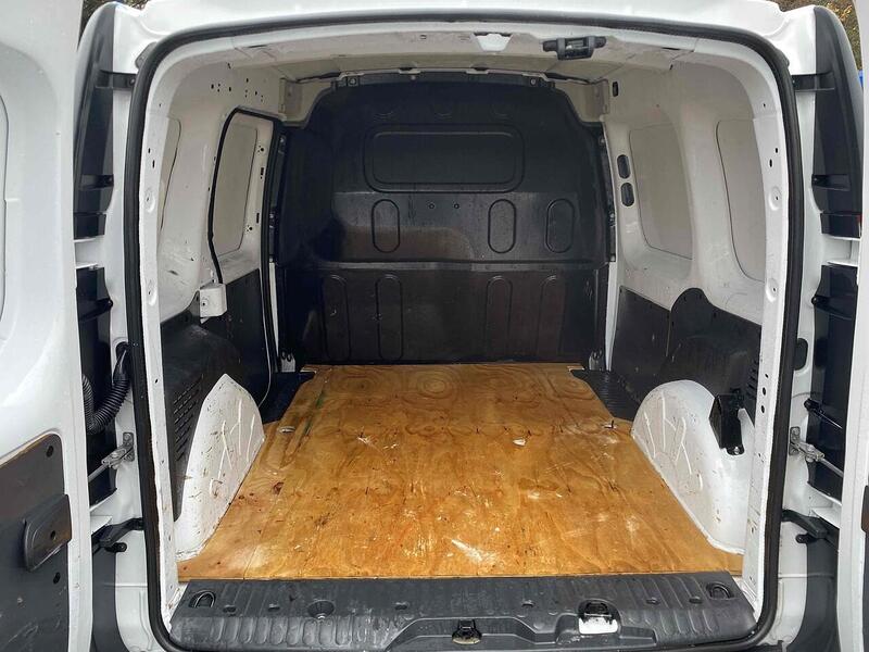 Used Renault Kangoo 2020 for sale - 76768820: Photo 11