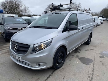 Used Mercedes-Benz Vito 2020 for sale - 77677118: Photo