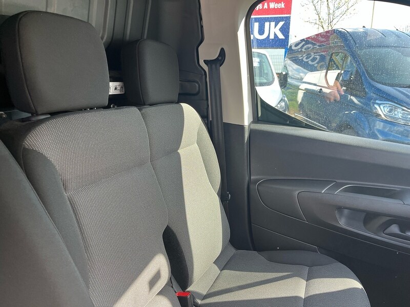 Used Peugeot Partner 2023 for sale - 78012742: Photo 17