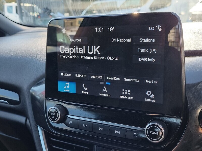 Used Ford Fiesta 2019 for sale - 77937408: Photo 19