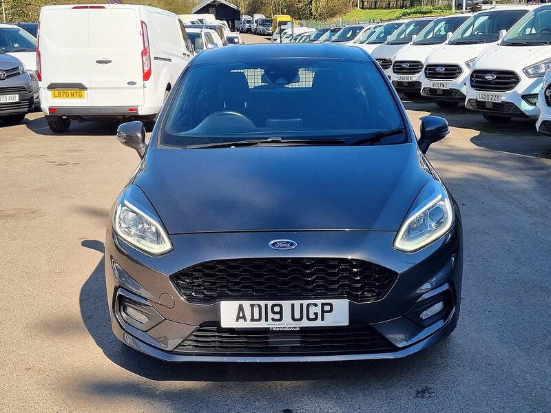 Used Ford Fiesta 2019 for sale - 77937408: Photo 2