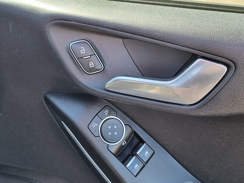 Used Ford Fiesta 2019 for sale - 77937408: Photo 24