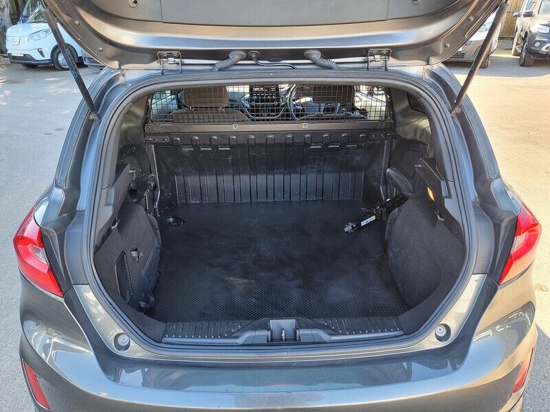 Used Ford Fiesta 2019 for sale - 77937408: Photo 9