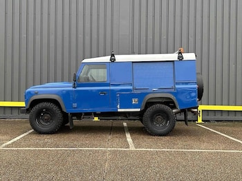 Used Land Rover Defender 2015 for sale - 76274438: Photo 4