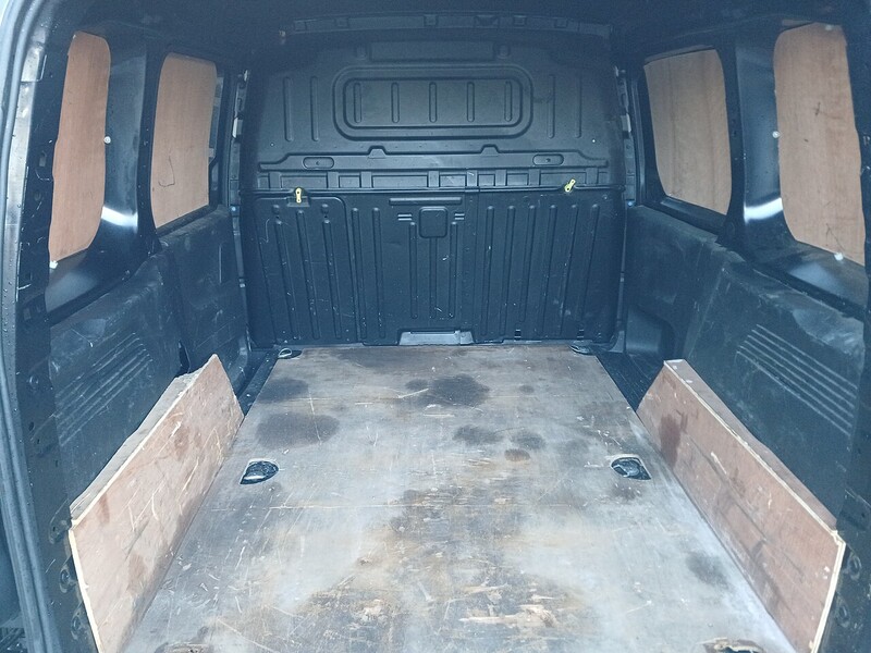 Used Peugeot Partner 2019 for sale - 76986524: Photo 10