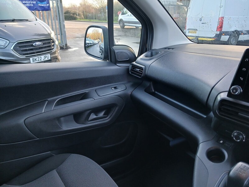 Used Peugeot Partner 2019 for sale - 76986524: Photo 18