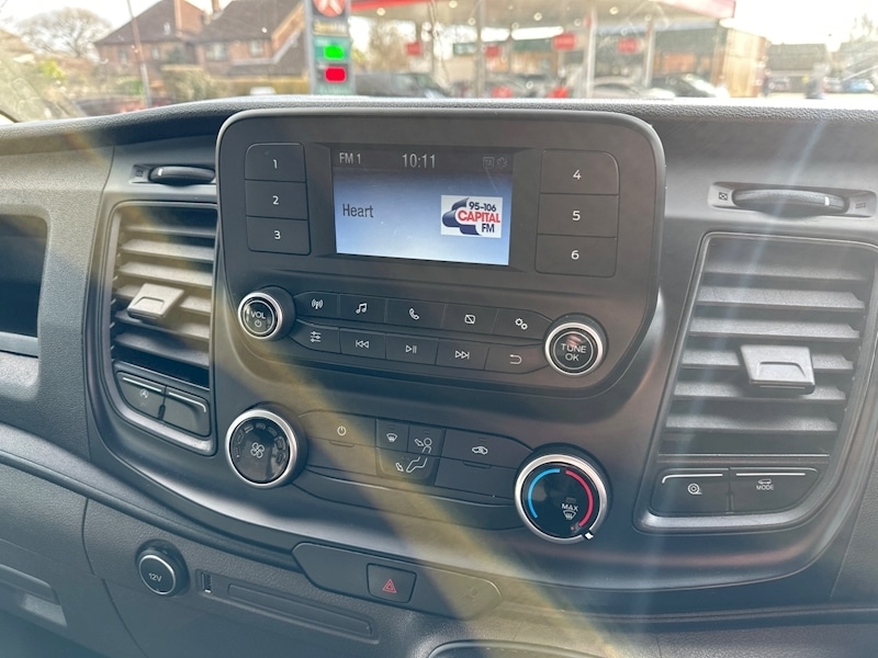 Used Ford Transit Custom 2020 for sale - 76655553: Photo 18