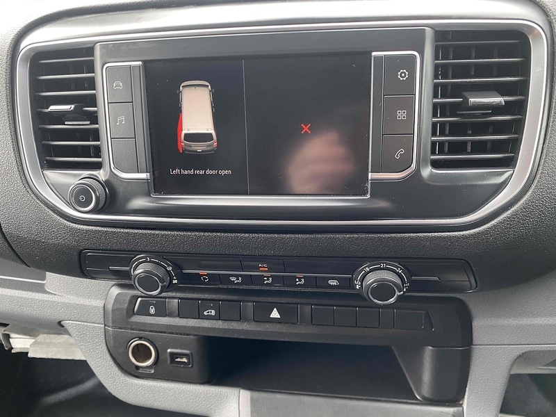 Used Vauxhall Vivaro 2023 for sale - 77452643: Photo 12