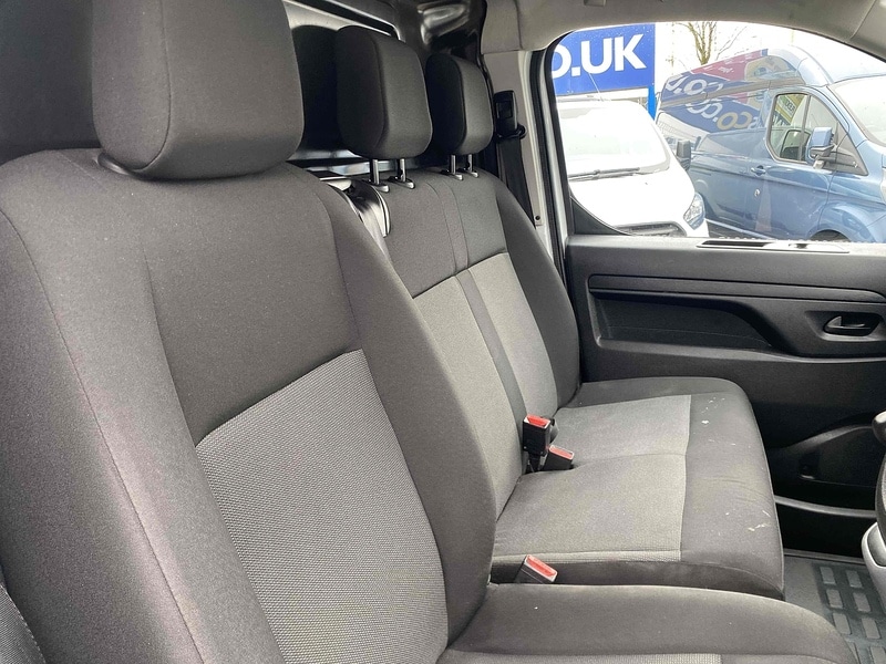 Used Vauxhall Vivaro 2023 for sale - 77452643: Photo 9