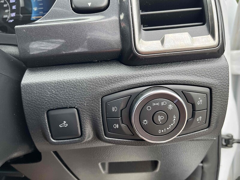 Vehicle 33